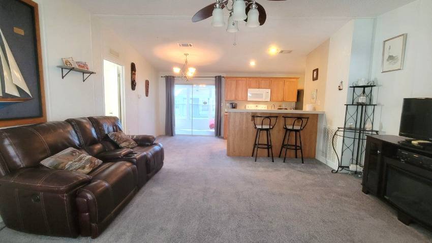 519 Leyland Cypress Way a Winter Haven, FL Mobile or Manufactured Home for Sale